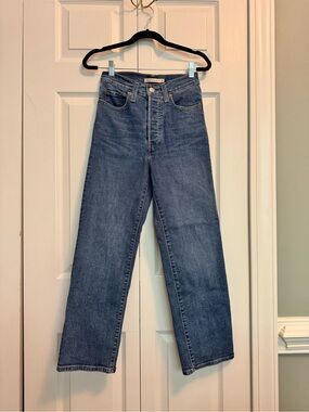 Levi’s rib cage straight ankle jeans- Blue